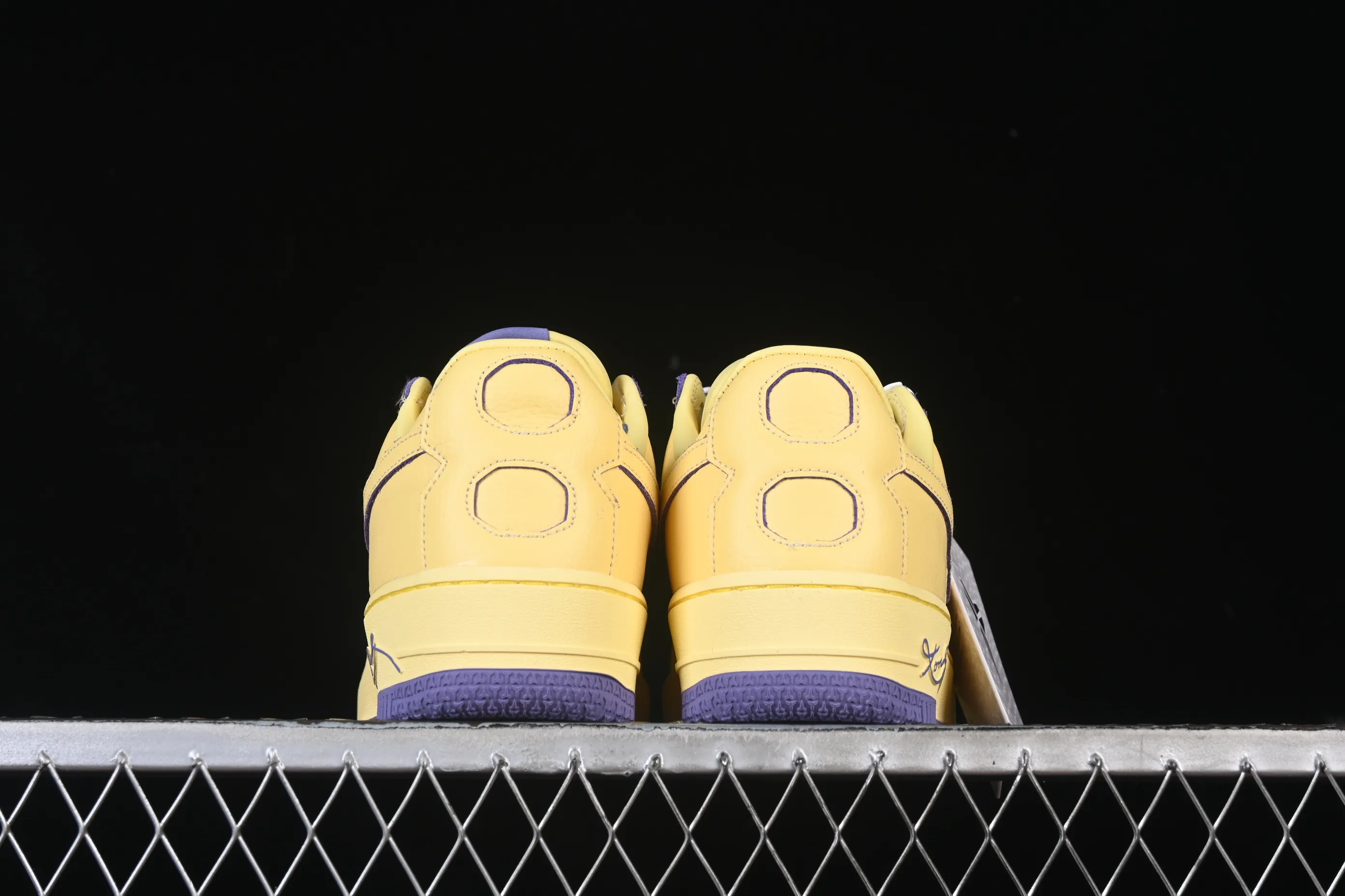 All categories Nk Air Force 1 Air Force series Nk Air Force 1 Low Air Force low-top Nike Air Force 1'07 Low Kobe Air Force 1 low-top casual sneakers HV9408-700